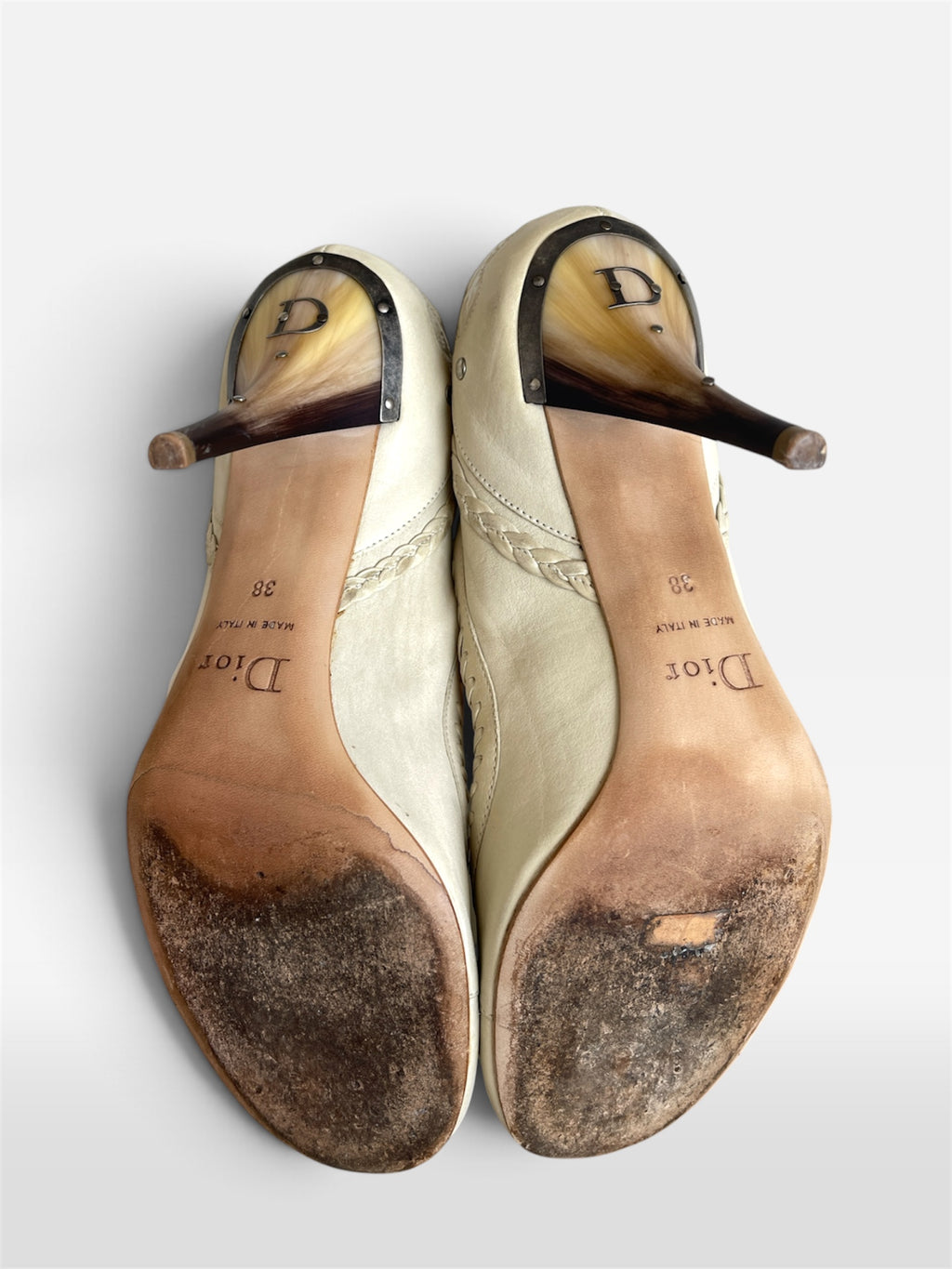 Christian Dior Spring 2006 Ready-To-Wear runway whip-stitch leather pumps